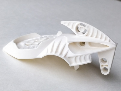 Bionicle Visorak Head with 7 Pin Holes and Axle Hole (Suukorak)