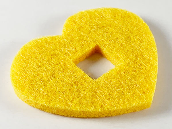 LEGO onderdeel Felt Fabric 5 x 4 Heart Thick with Square Hole (66828)